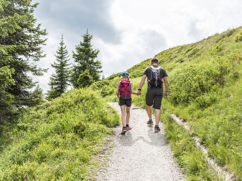 Checkliste für den Wanderrucksack und wie er richtig gepackt wird Impression #2 | © Schmittenhöhebahn AG / Max Steinbauer